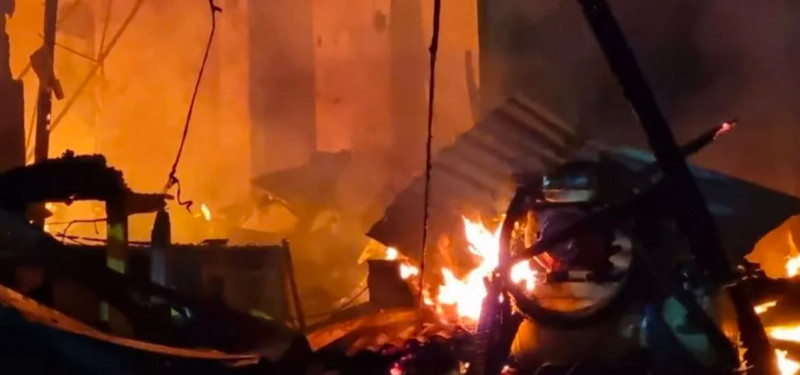 Kebakaran Hanguskan 22 Bangunan Di Kebayoran Lama,150 Jiwa Kehilangan Tempat Tinggal