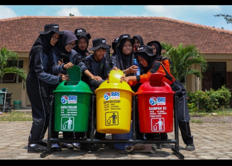Pilah Sampah Jadi Gaya Hidup Baru Generasi Indonesia