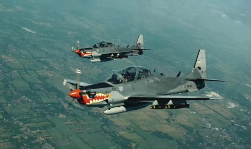 Detik-Detik Mencekam! TNI AU Kerahkan Super Tucano Gempur dan Hancurkan Markas Inti KKB di Pegunungan Papua