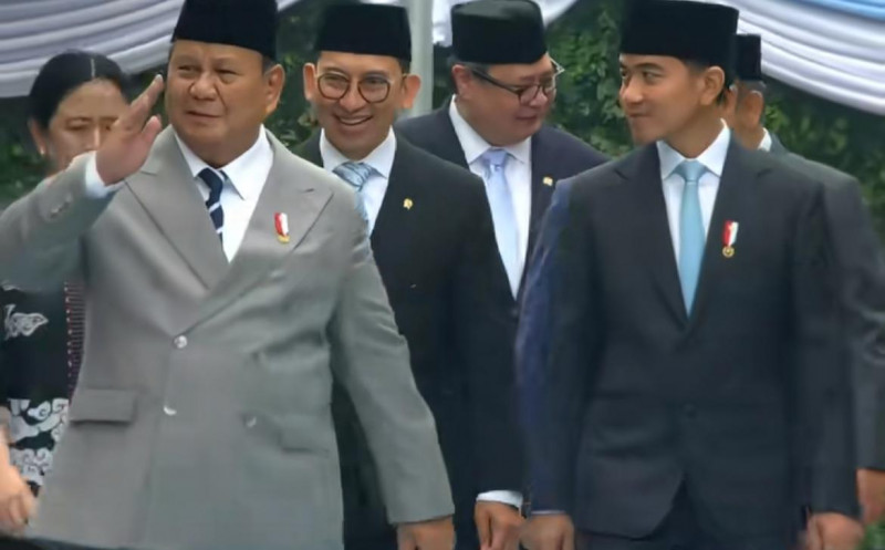 Presiden Prabowo & Wapres Gibran Berdoa Khidmat di Depan Sumur Maut Lubang Buaya