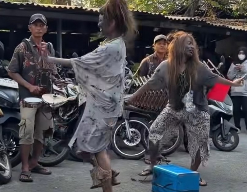 Aksi Kocak Nathalie Holscher Dan Amih Reog  Jadi Bikin Ngakak Netizen