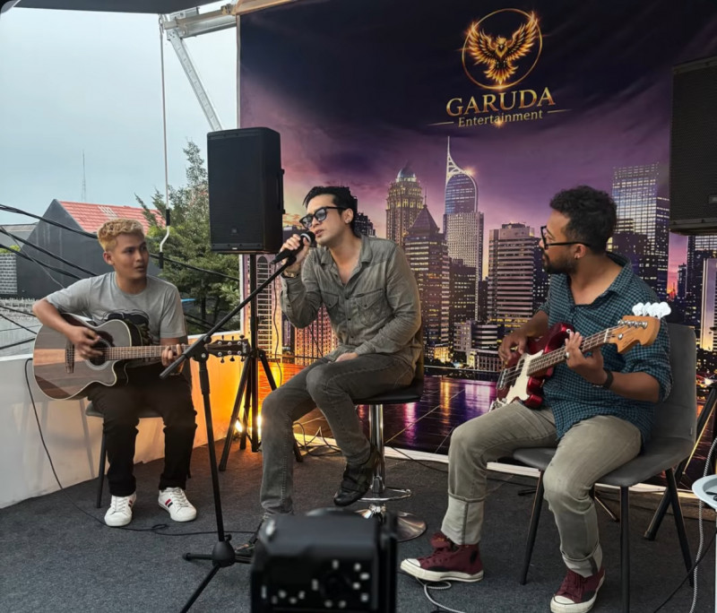 Layax Band Gelar Meet and Greet Bersama Garuda Entertaiment Dan Radio Jatim