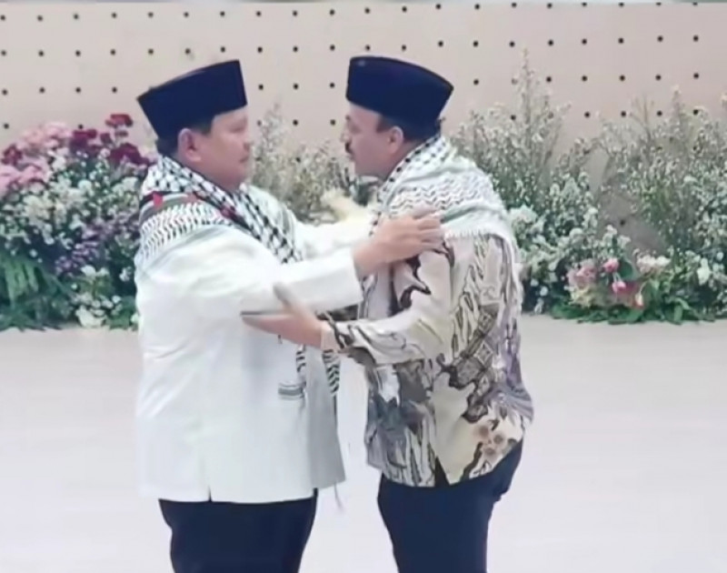 Prabowo Teriak "Free Palestine!" 3 Kali di 100 Tahun Gontor - Langsung Dipeluk Dubes Palestina
