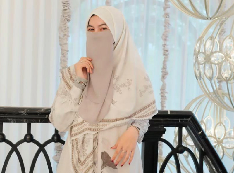 Curhat Pilu Wardatina Mawa Yang Bingung Jelaskan Sosok Inara Rusli Ke Anak Usia 5 Tahun