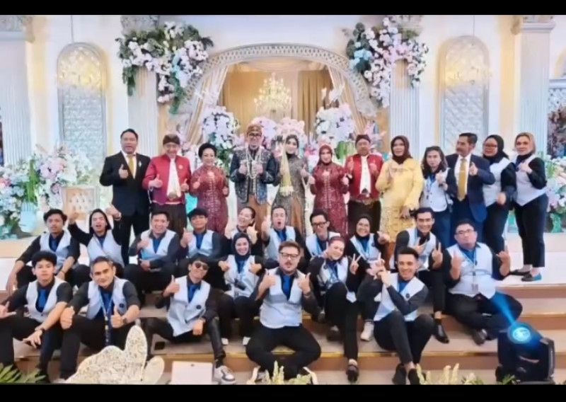 Pernikahan Tiko dan Kanya Berlangsung Meriah, Dihadiri SBY dan Dimeriahkan Musisi Tanah Air